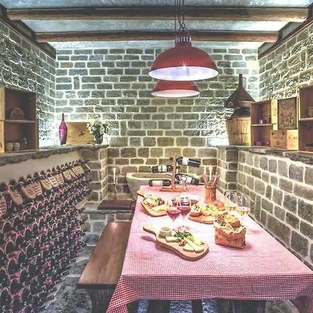 Charming House - - View Вилла